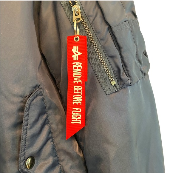 Kanye West X Yeezy Tour Bomber Jacket Navy with Cross EUC/Like New Unisex: Large - Picture 13 of 16